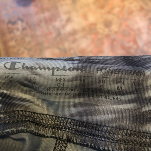 Carolina UNC mid-calf leggings by Champion - Picture 4 of 6